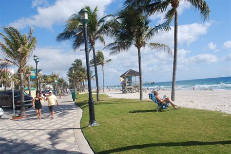 Deerfield Beach, FL .